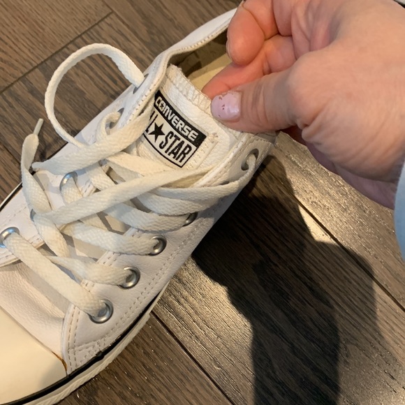 leather white converse - Picture 5 of 6